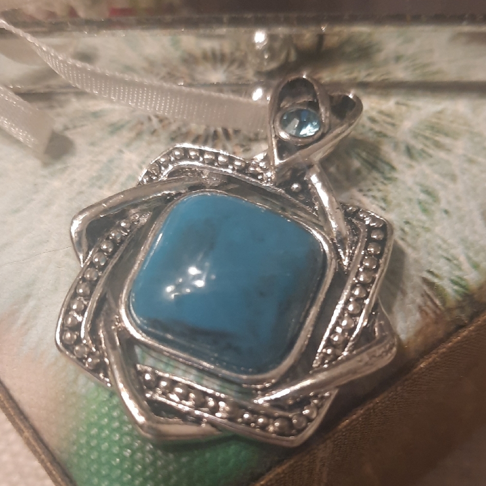 Blue Pendant